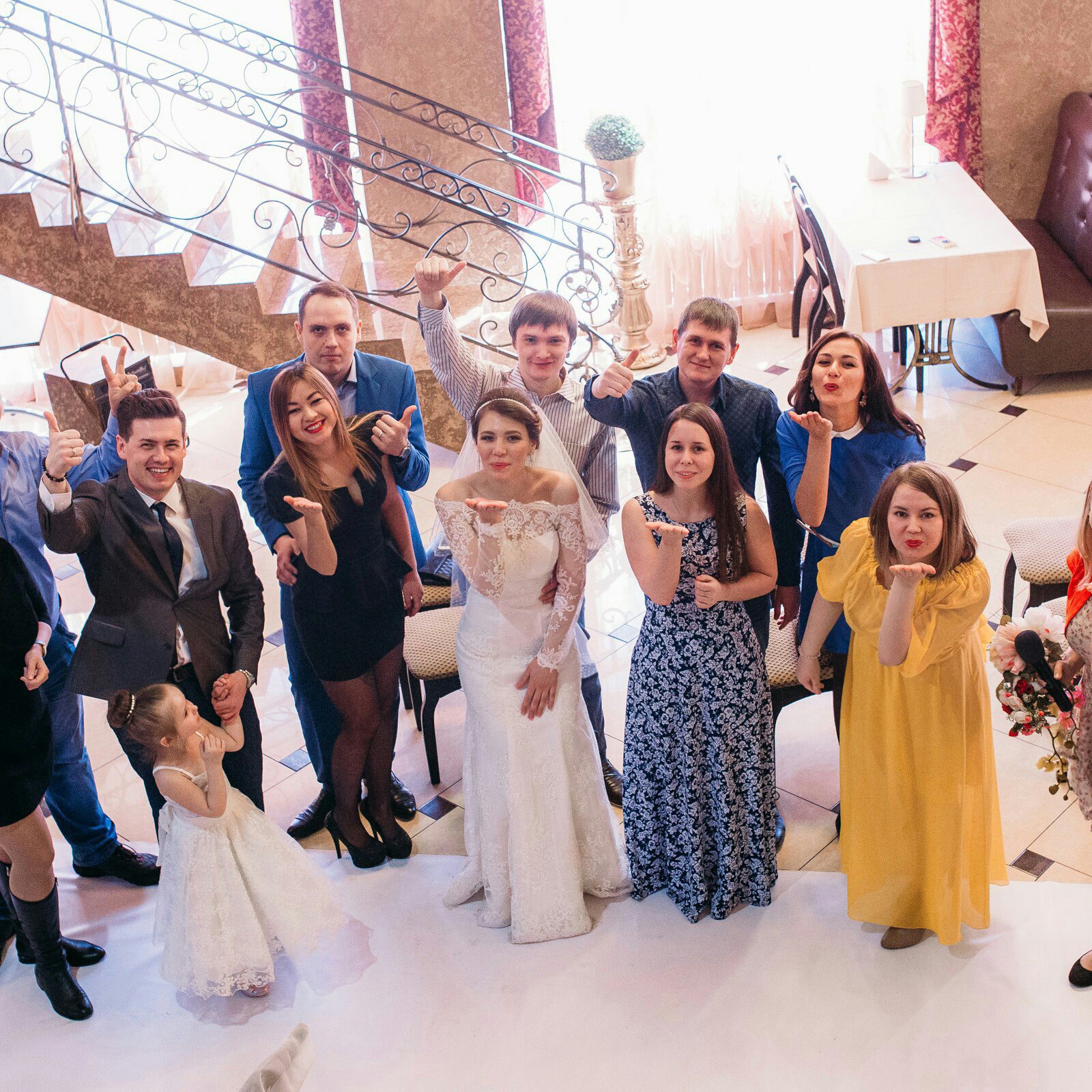 -hKf40xL1Mw-1493107088