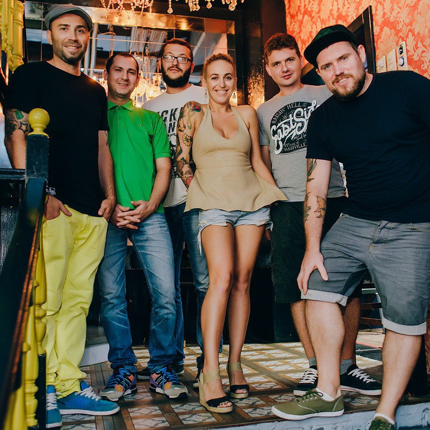 uVFZP5PMaJI-1490714352