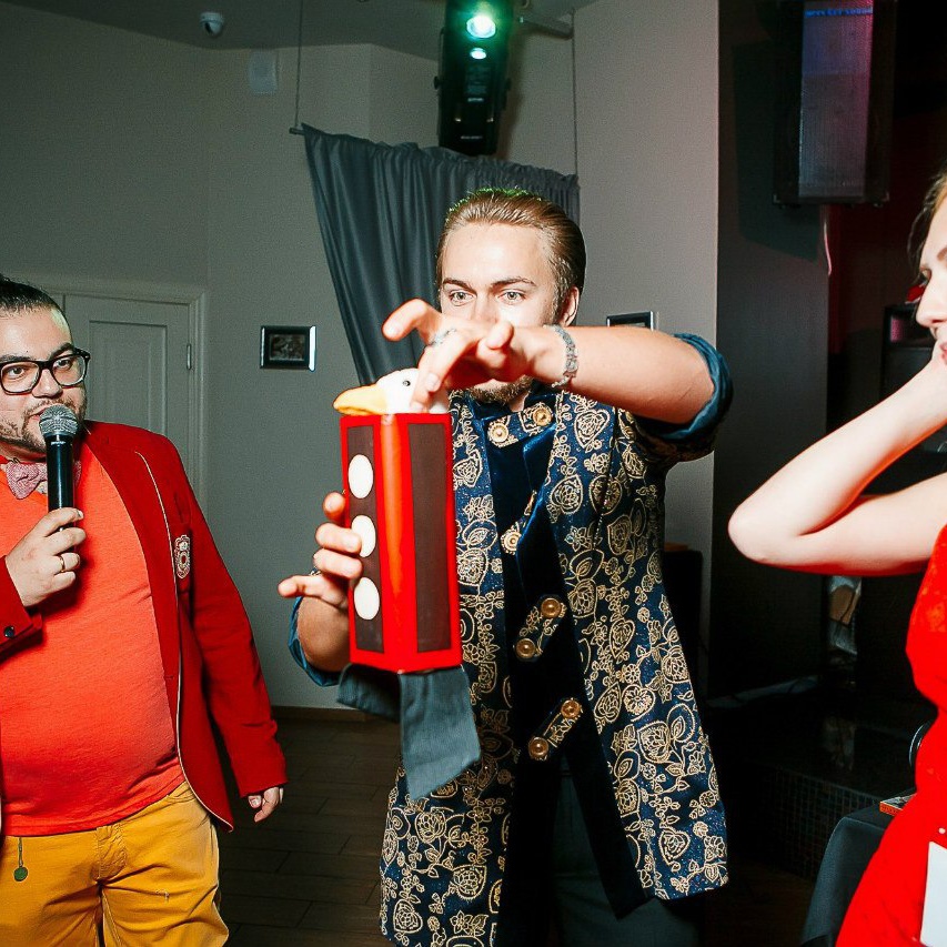 CEENHFZGhDI-1490363110