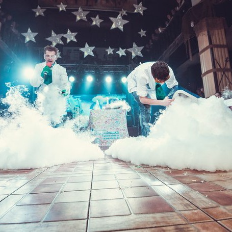 0iujgPYPz0w-1494944445