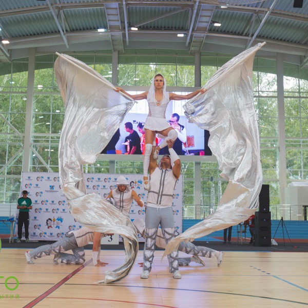 20150905-0518-1489436553